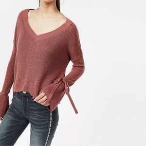 Express Tie Sleeve Split Back Cropped Sweater